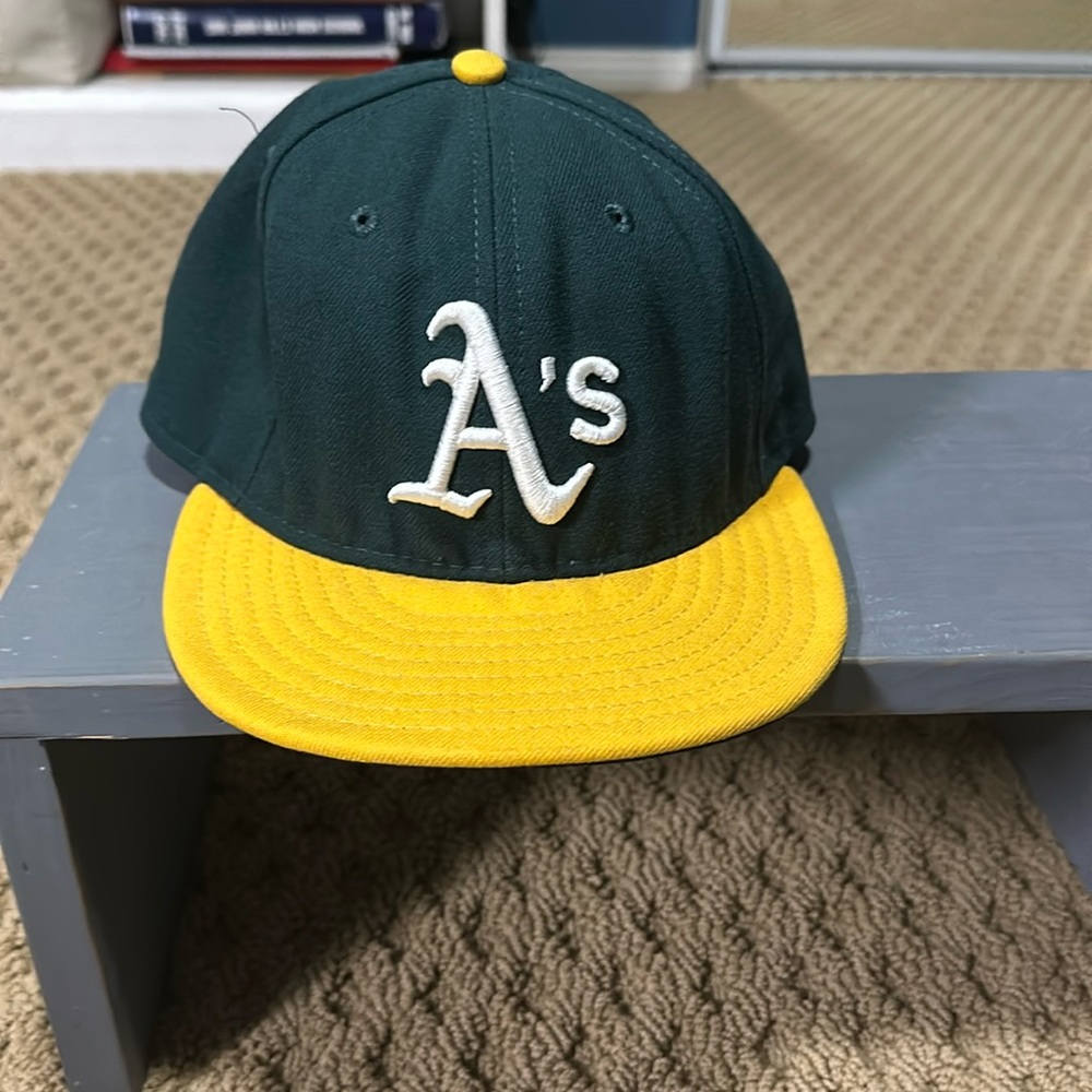 Athletics og color hat